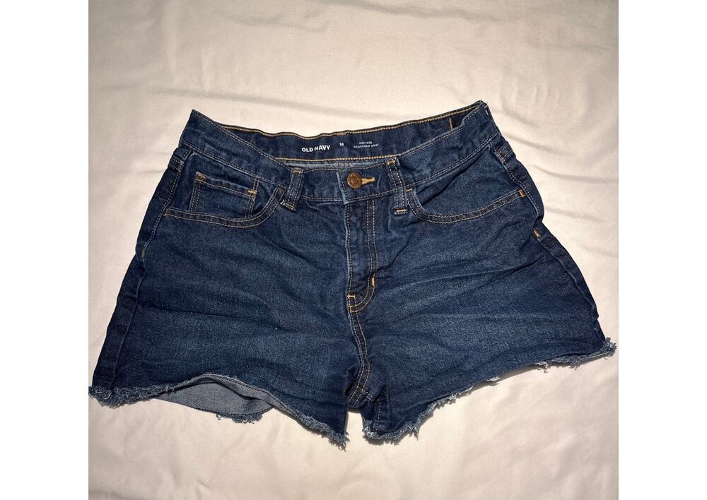 Old Navy Women’s Size 16 High Rise Denim Shorts Blue Raw Hem Cutoff Jean Shorts